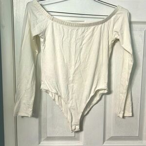 FashionNova Top Size M